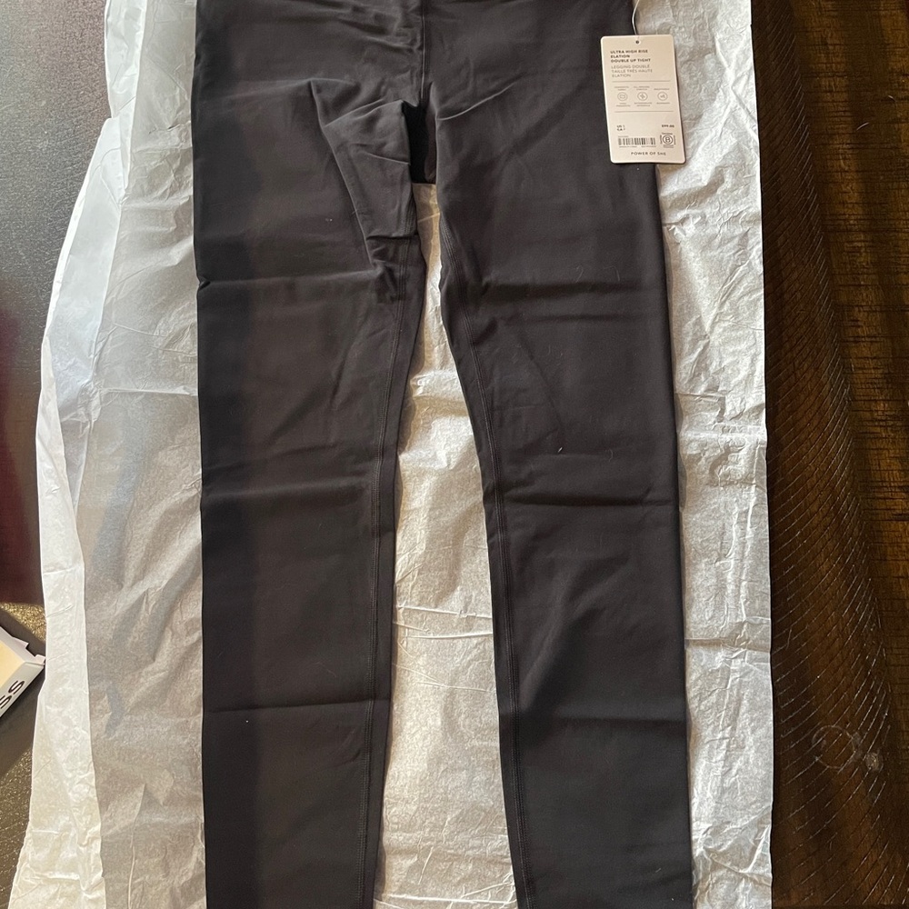 Black/Bright White Leggings